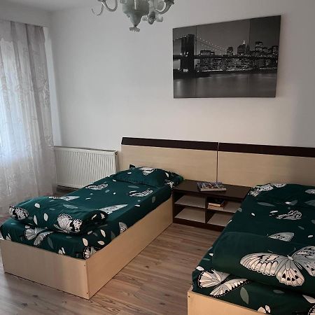Apartament In Centrul Orasului Bacau Luaran gambar